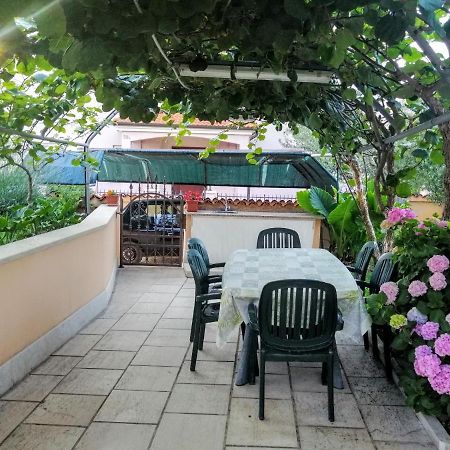 Apartman 100M2, Full Opremljen, Privatni Parking. Пула Екстер'єр фото